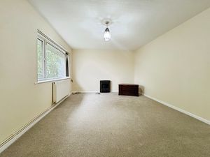 Lounge- click for photo gallery